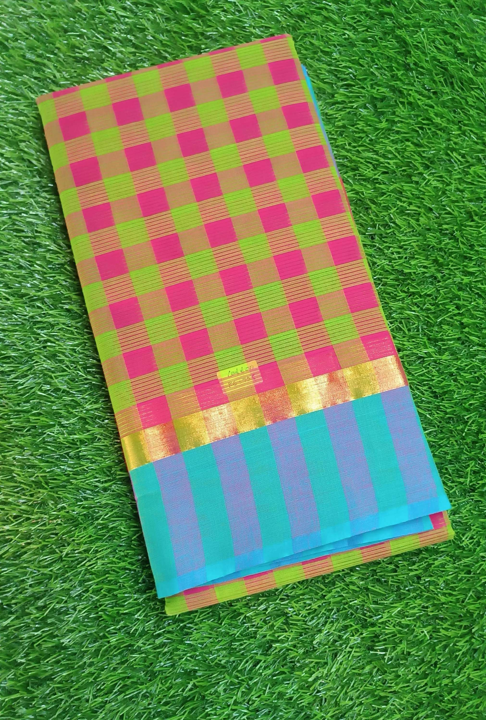 Green red checked Light weight Cotton Saree