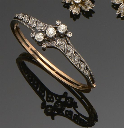 Bracelet_Jonc_en_or_rose_et_diamants_-_A