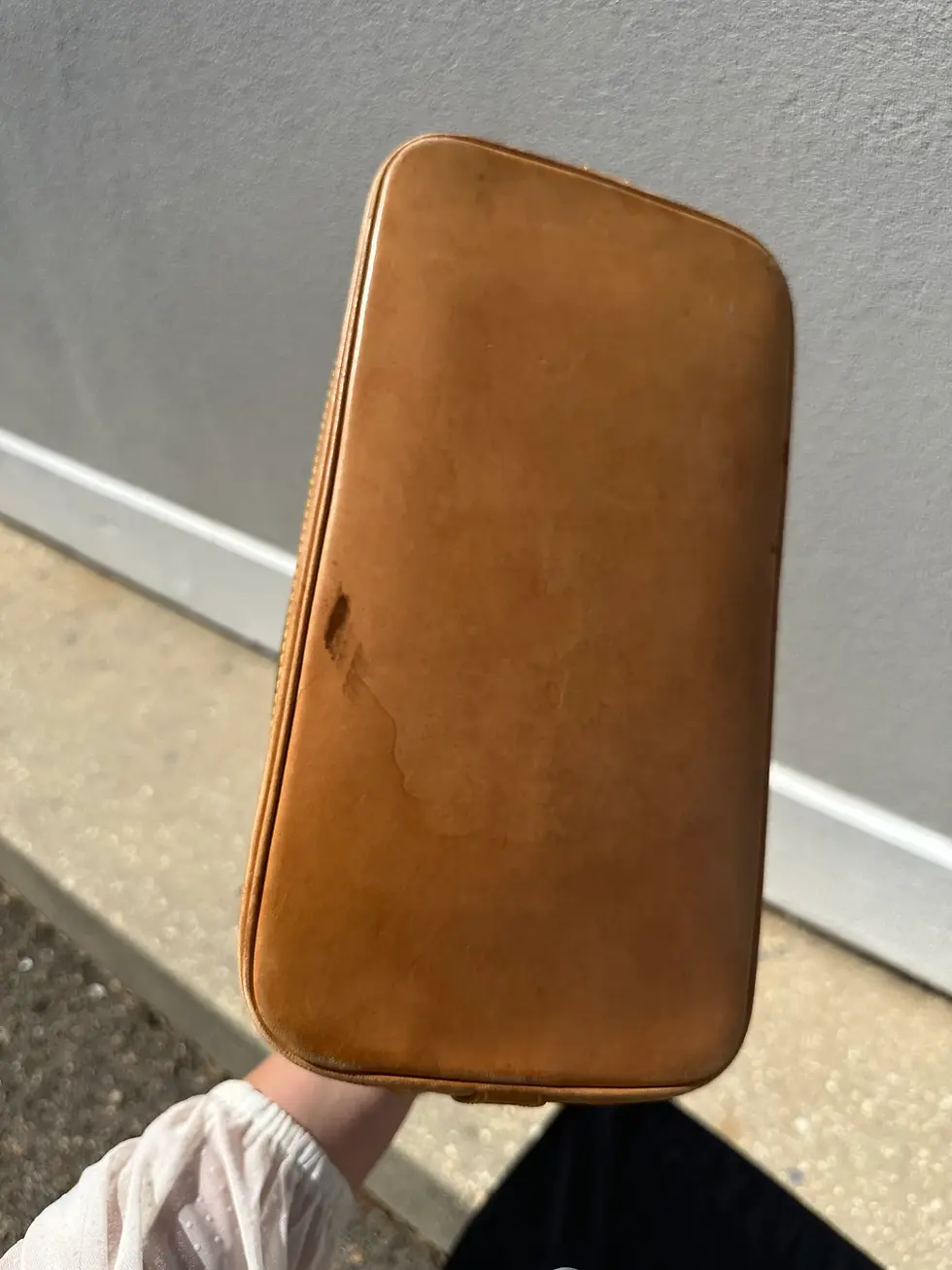 Thumbnail: Louis Vuitton Alma