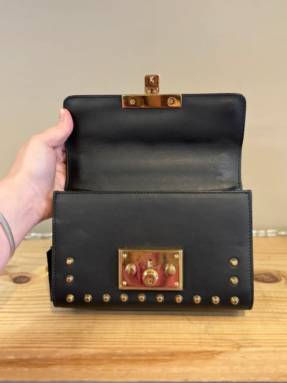 Thumbnail: Gucci Pearly Padlock shoulder bag studded with leather