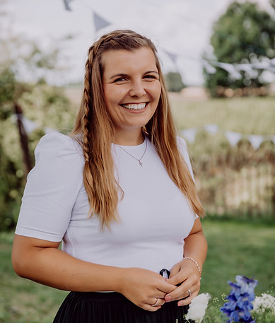 Freie Rednerin Ludwigsburg, Freie Rednerin Stuttgart, Traurednerin Ludiwgsburg, Traurednerin Stuttgart, Kinderwillkommensfest Ludwigsburg, Kinderwillkommensfest Stuttgart