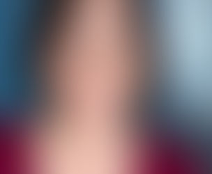 Lisa Walton's "Universal" appeal!