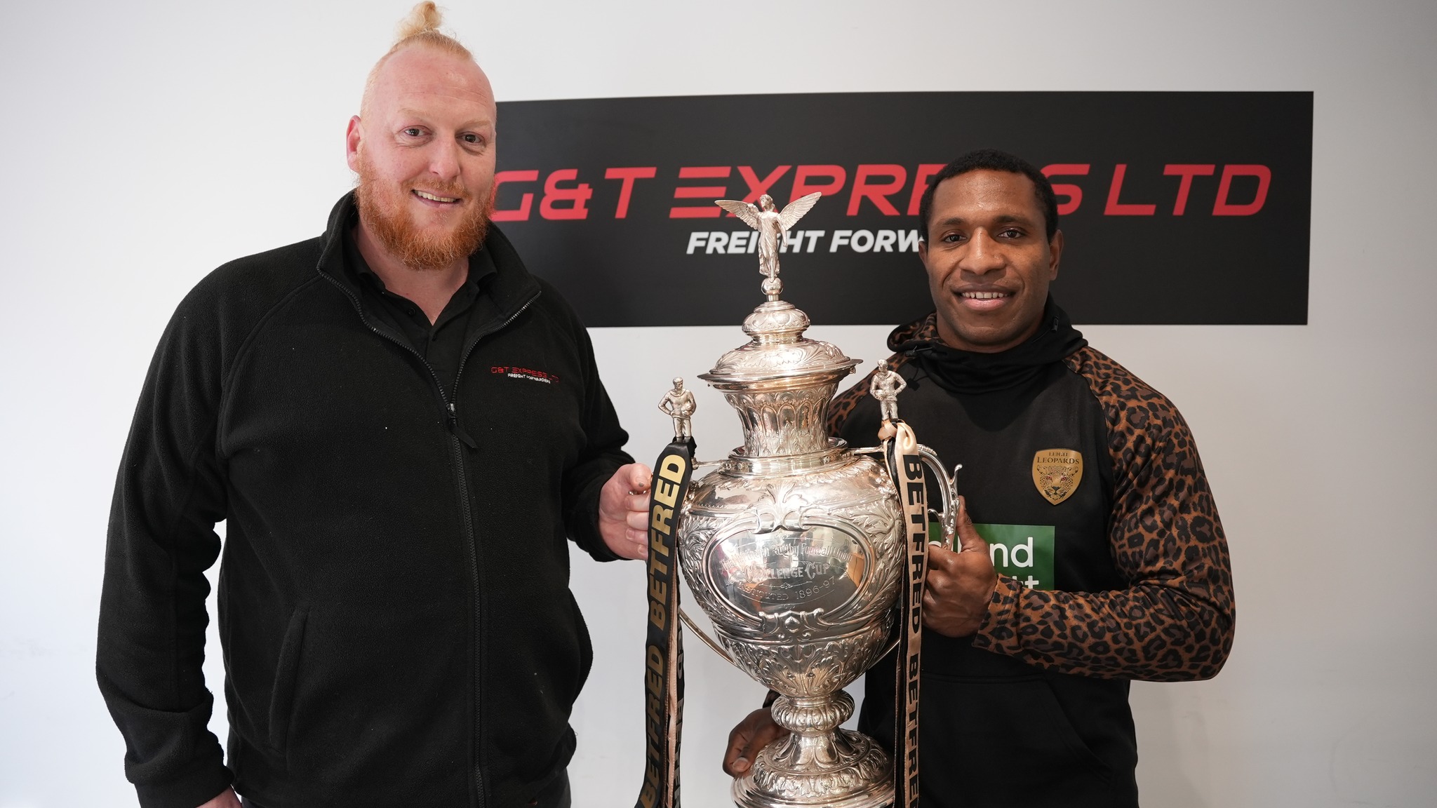 G & T Express Sponsor Leigh Leopards Edwin Ipape