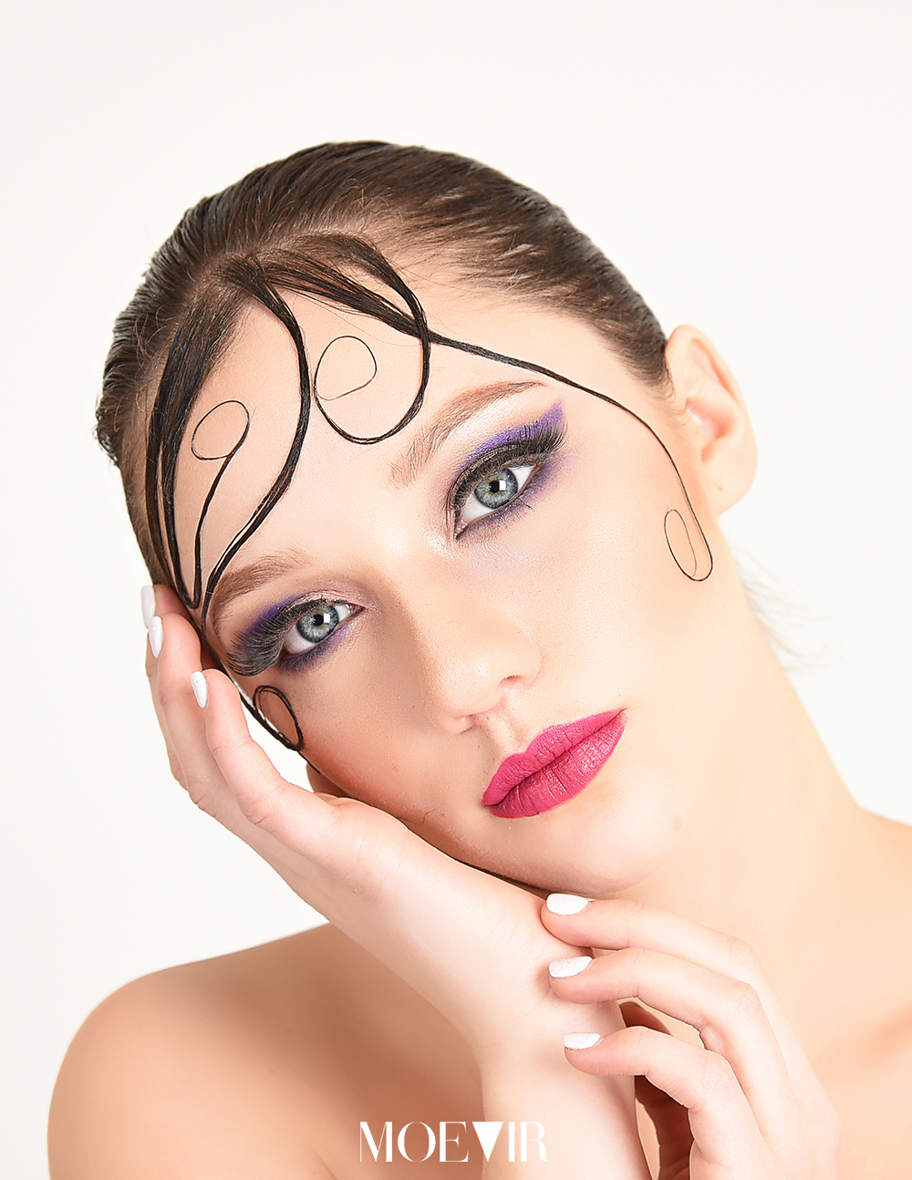 The Eyes Of Beauty Moevir Magazine Beatury Stories