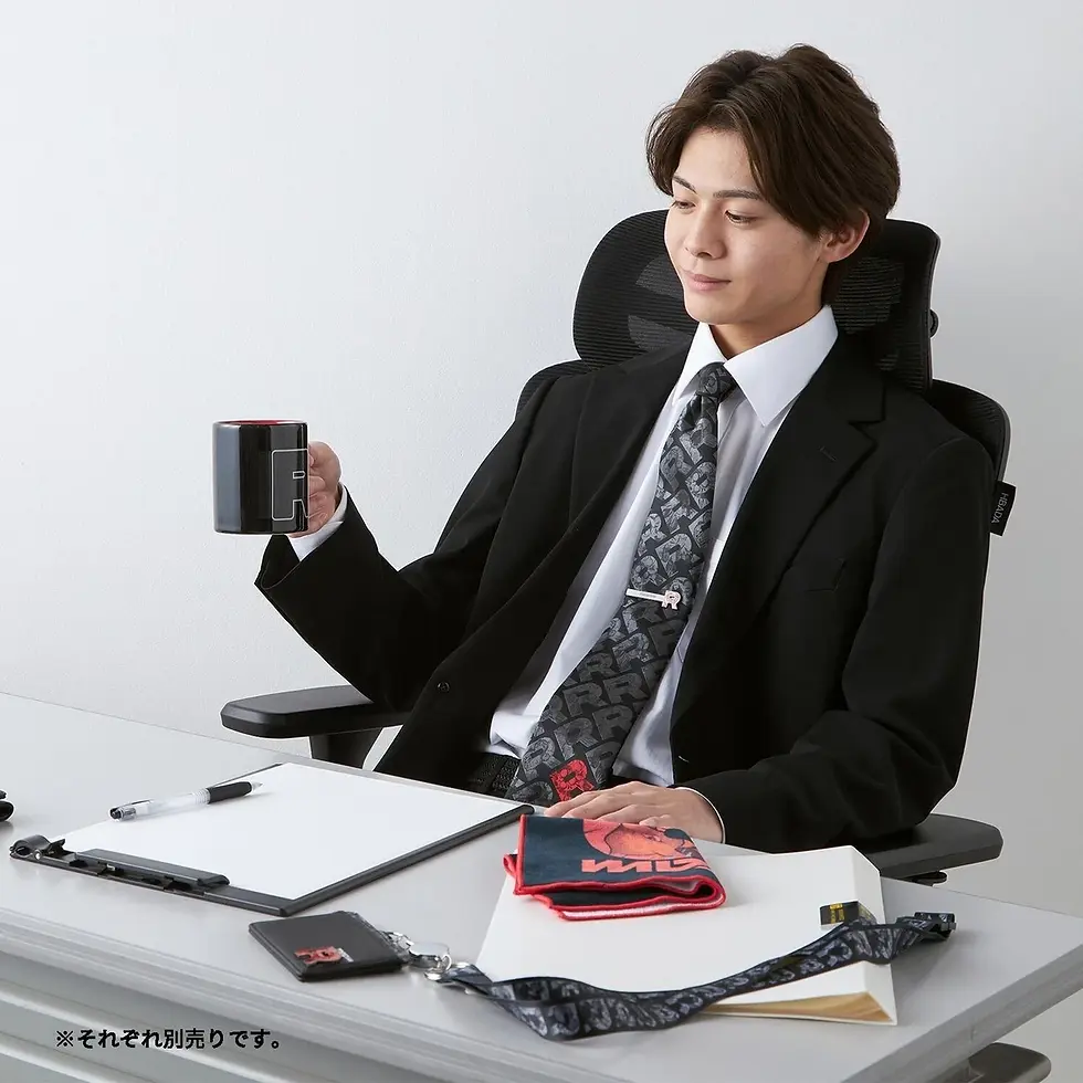 Thumbnail: Model with Mug