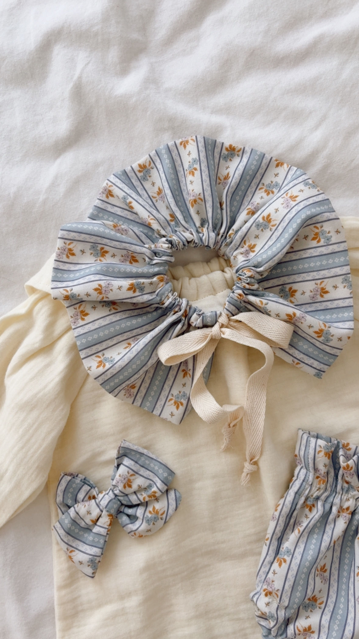 Col volanté coton bio «Castille   »