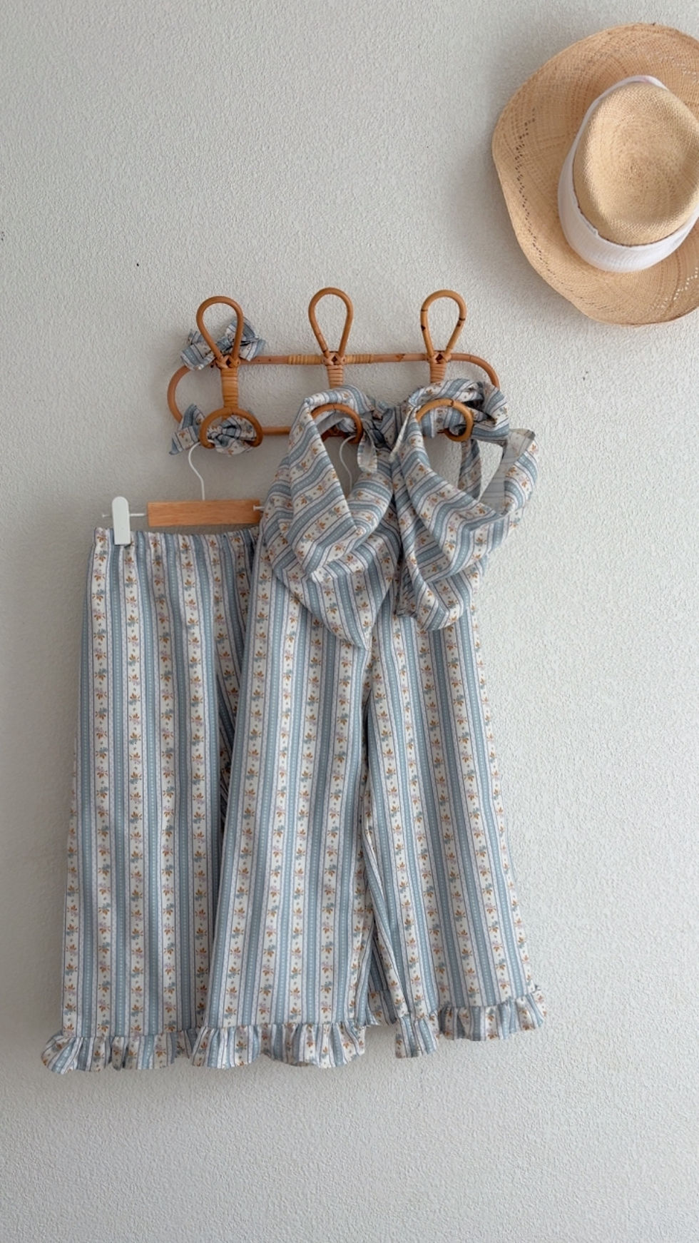 Thumbnail: Pantalon à volants  « Castille »