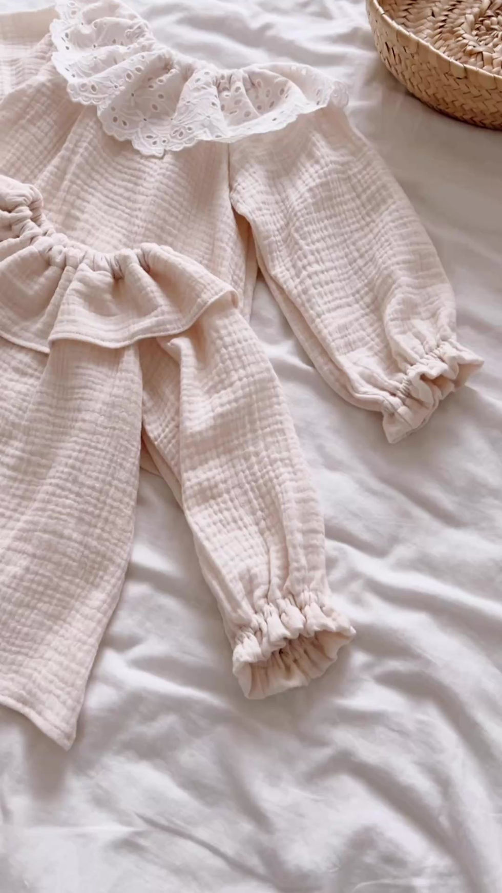 Thumbnail:  Blouse Madeleine manches longues gaze de coton unie "Écru 