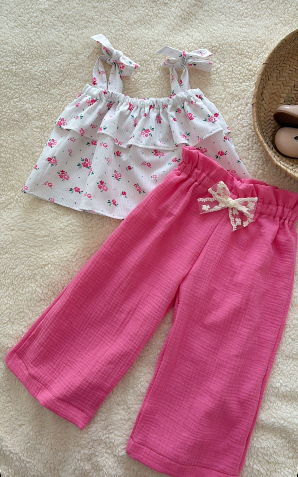 Thumbnail: Pantalon large bébé/enfant gaze de coton bio «Rose bonbon»