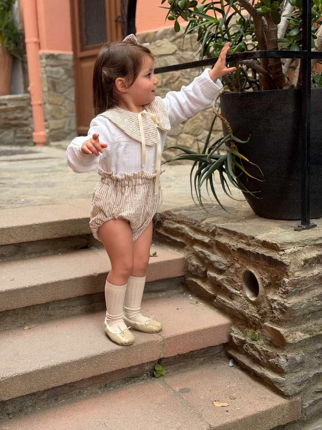 Col Claudine coton brodé « Jeanne»