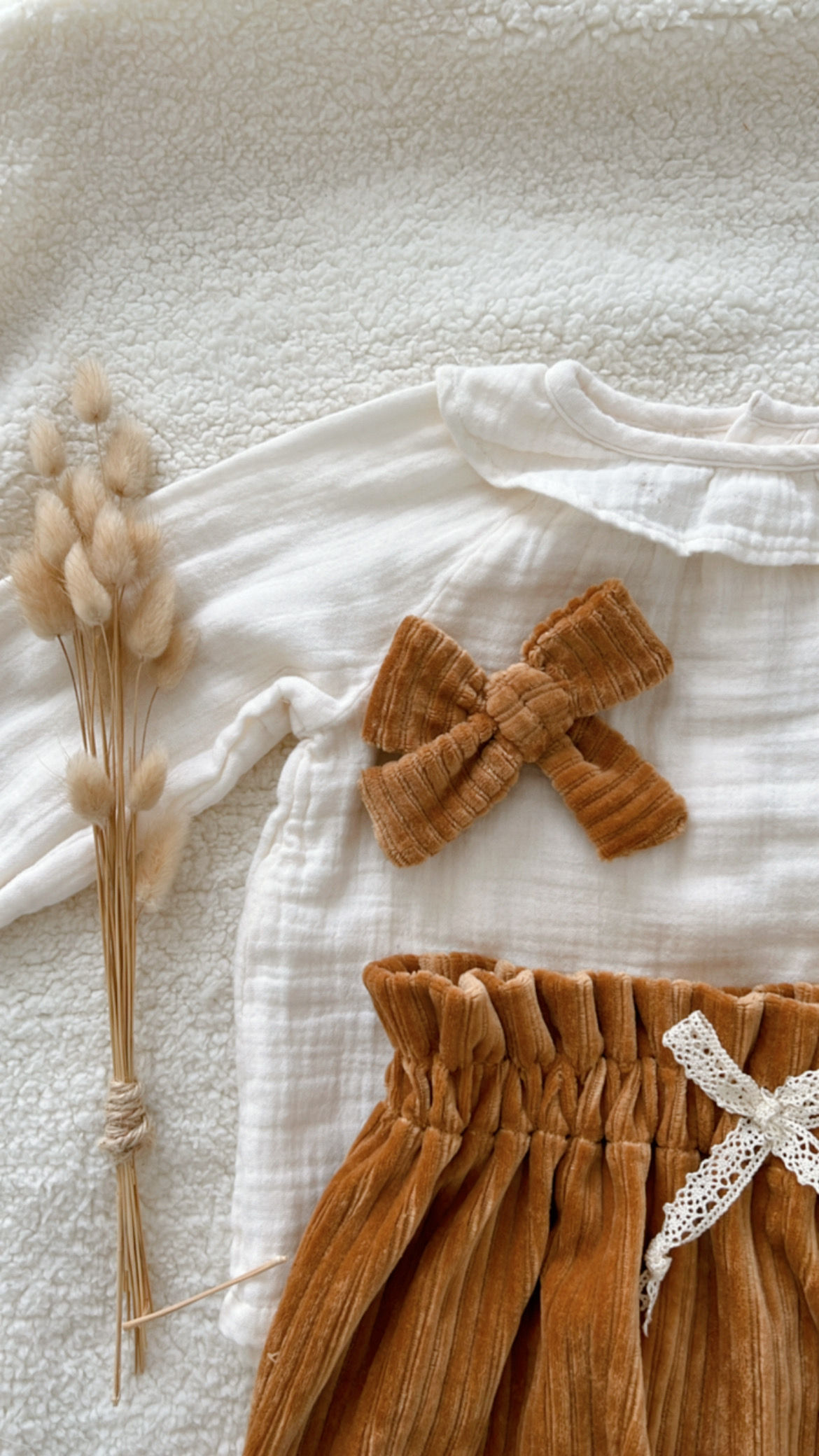 Barrette bébé/fille noeud « Velours côtelé » (Différents coloris)