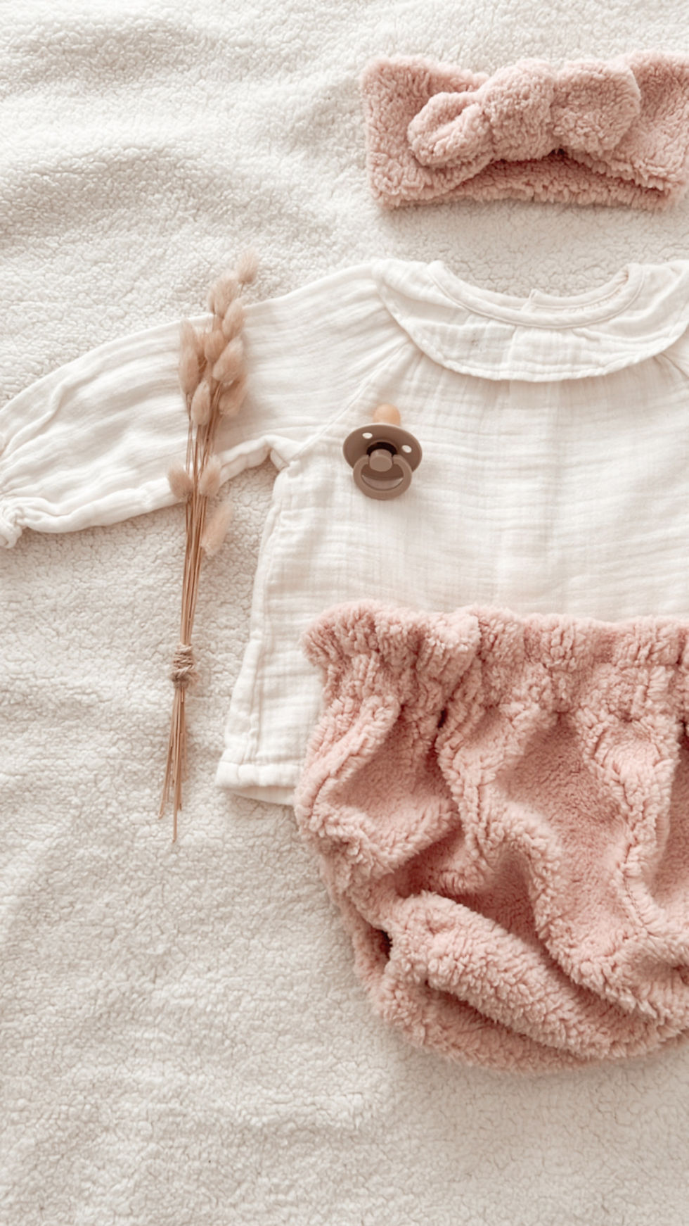 Miniature : Bloomer bébé/fille  Moumoute bouclée  "Rose thé"