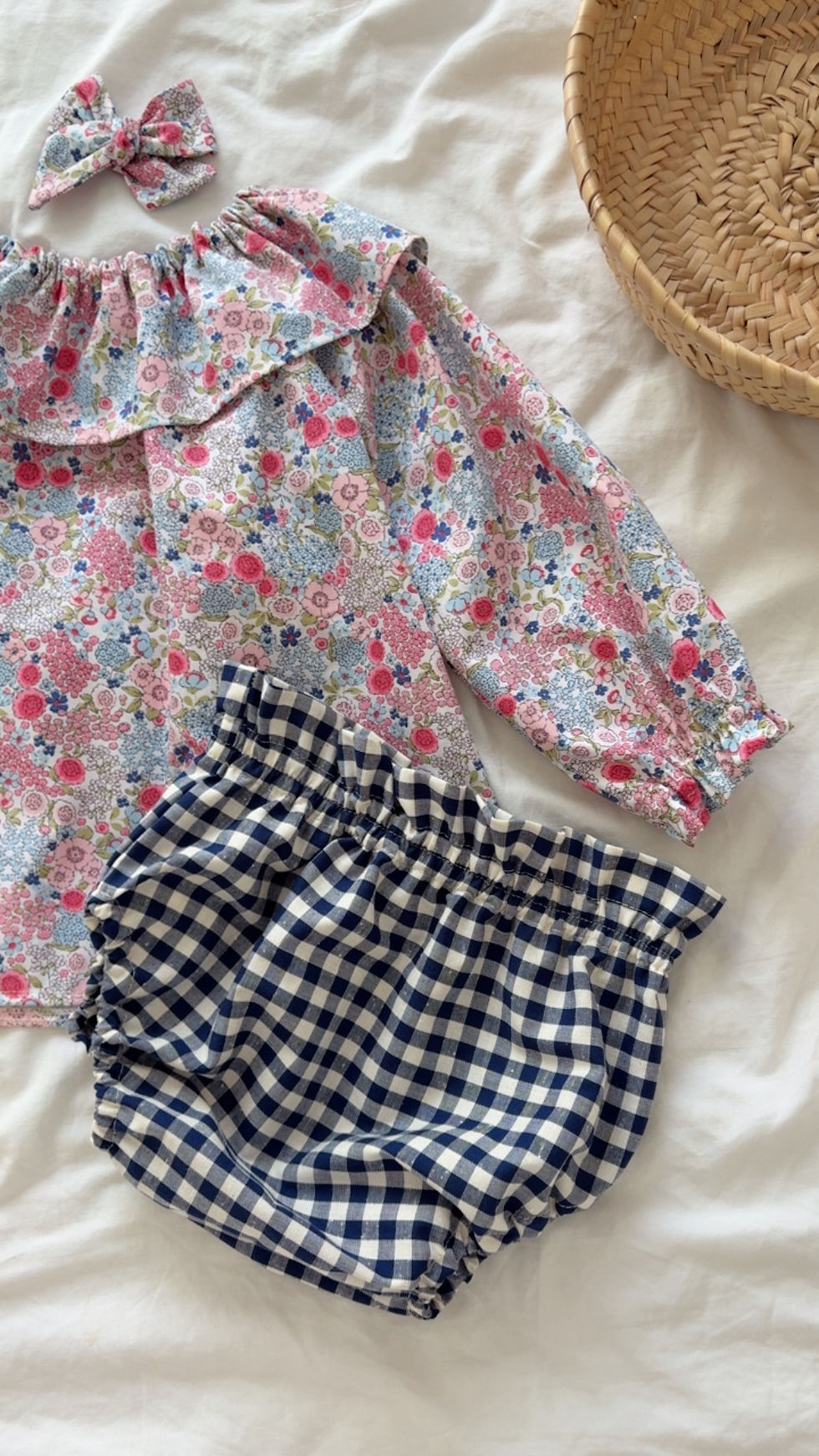 Thumbnail:  Blouse  manches longues   « Hermine »