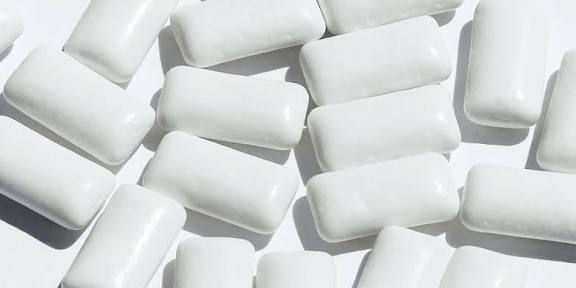 Sugar free chewing gum