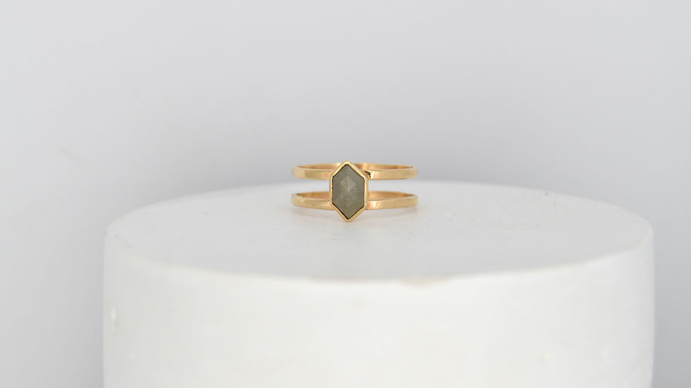 Thumbnail: salt and pepper rose cut shield shape gold ring