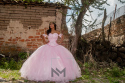XV Lesliy