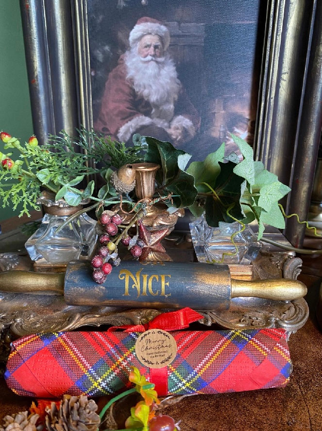 Thumbnail: Mini Scrolls