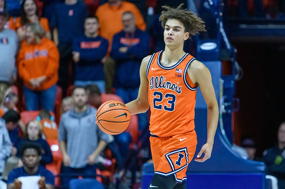 Illinois basketball player Keaton Wagler in action