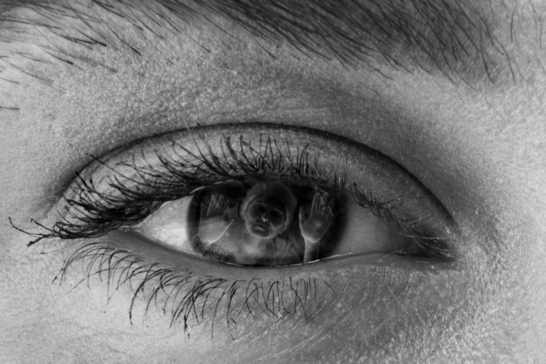 Creepy photo, Creepy Black and White Photography, Eye