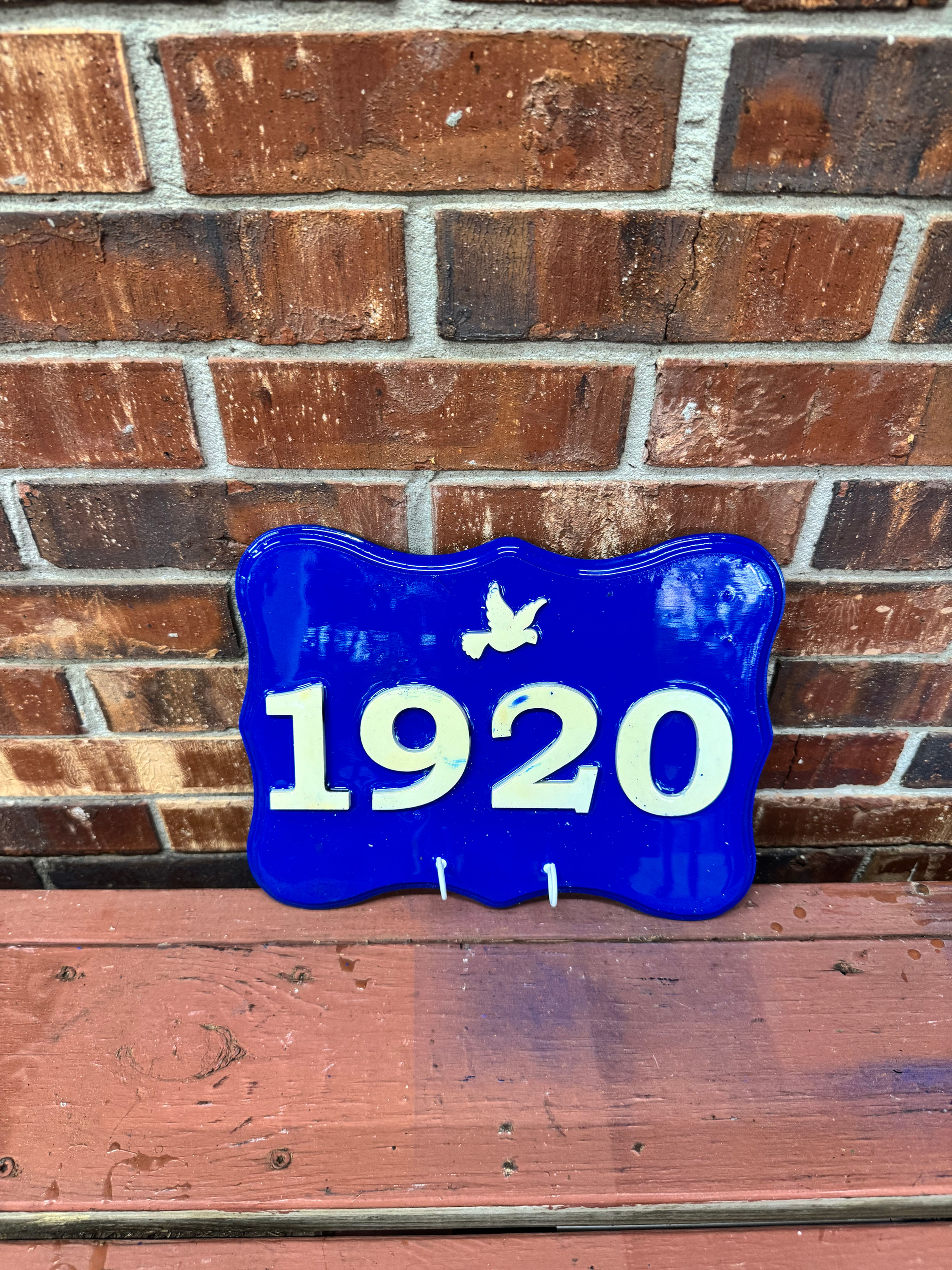 1920 Keyholder 