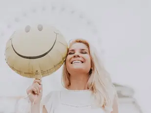 9 Tarot Cards for Positivity into Your Life