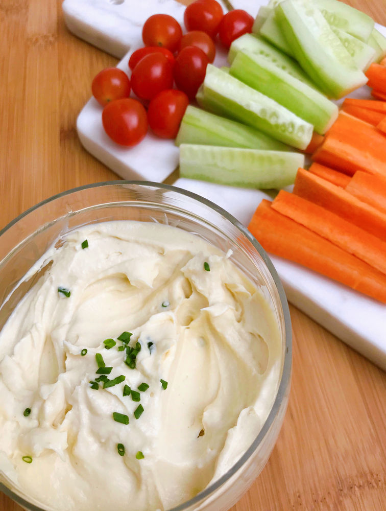 Dip au fromage blanc et moutarde