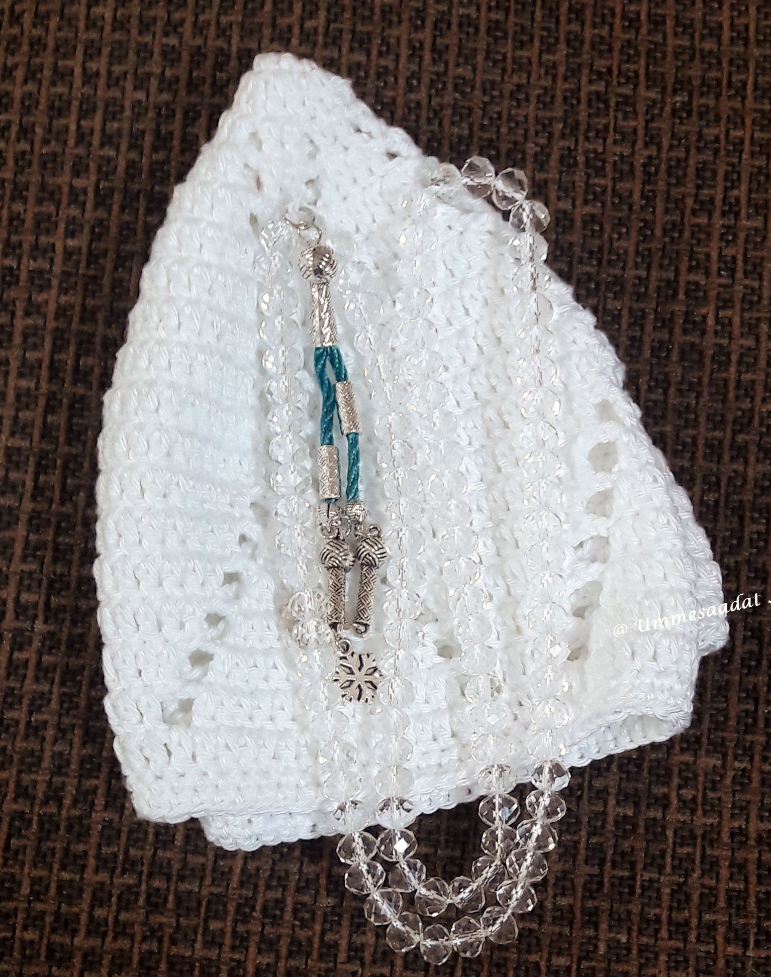 Beautifully Crafted Prayer Cap & Crystal Beads ( Tasbhi)