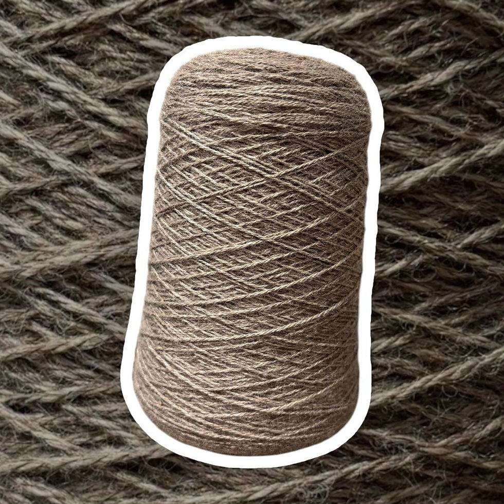 Thumbnail: Zacht taupe (rose grey) HSND garen -  Rosco - DK 3ply