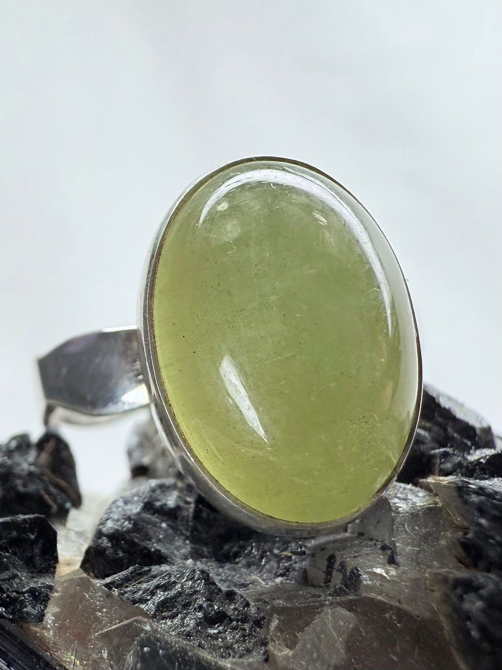 3. Anillo Aguamarina