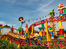 Toy Story Land - Slinky Dog Dash
