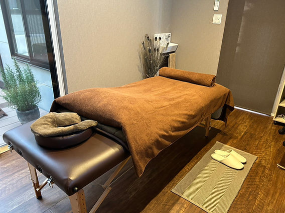 Senju店内施術ベッド
