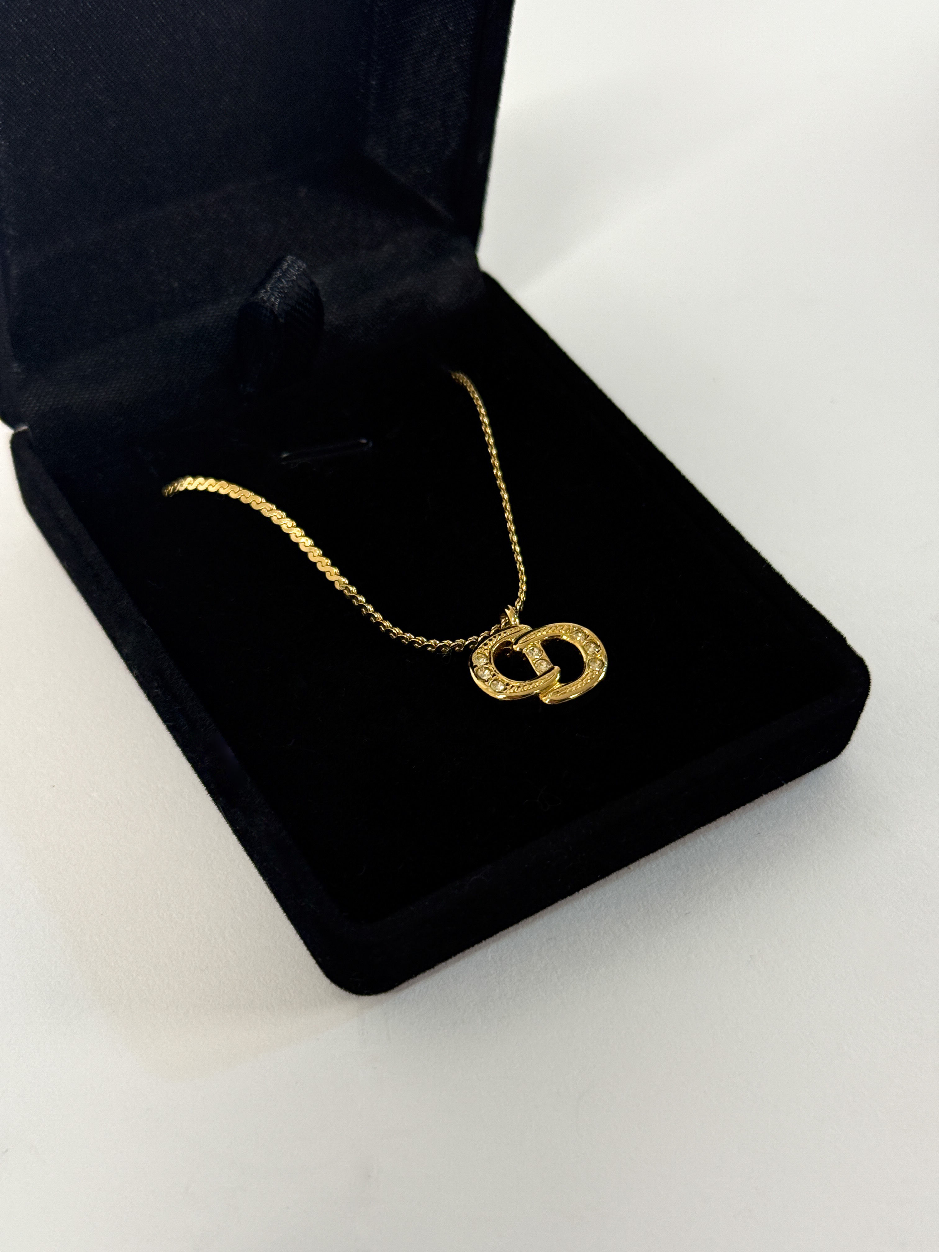 CHRISTIAN DIOR GOLD PLATED RHINESTONE CD LOGO NECKLACE