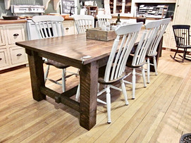 TABLE_À_POUTRE_RUSTIQUE.jpeg