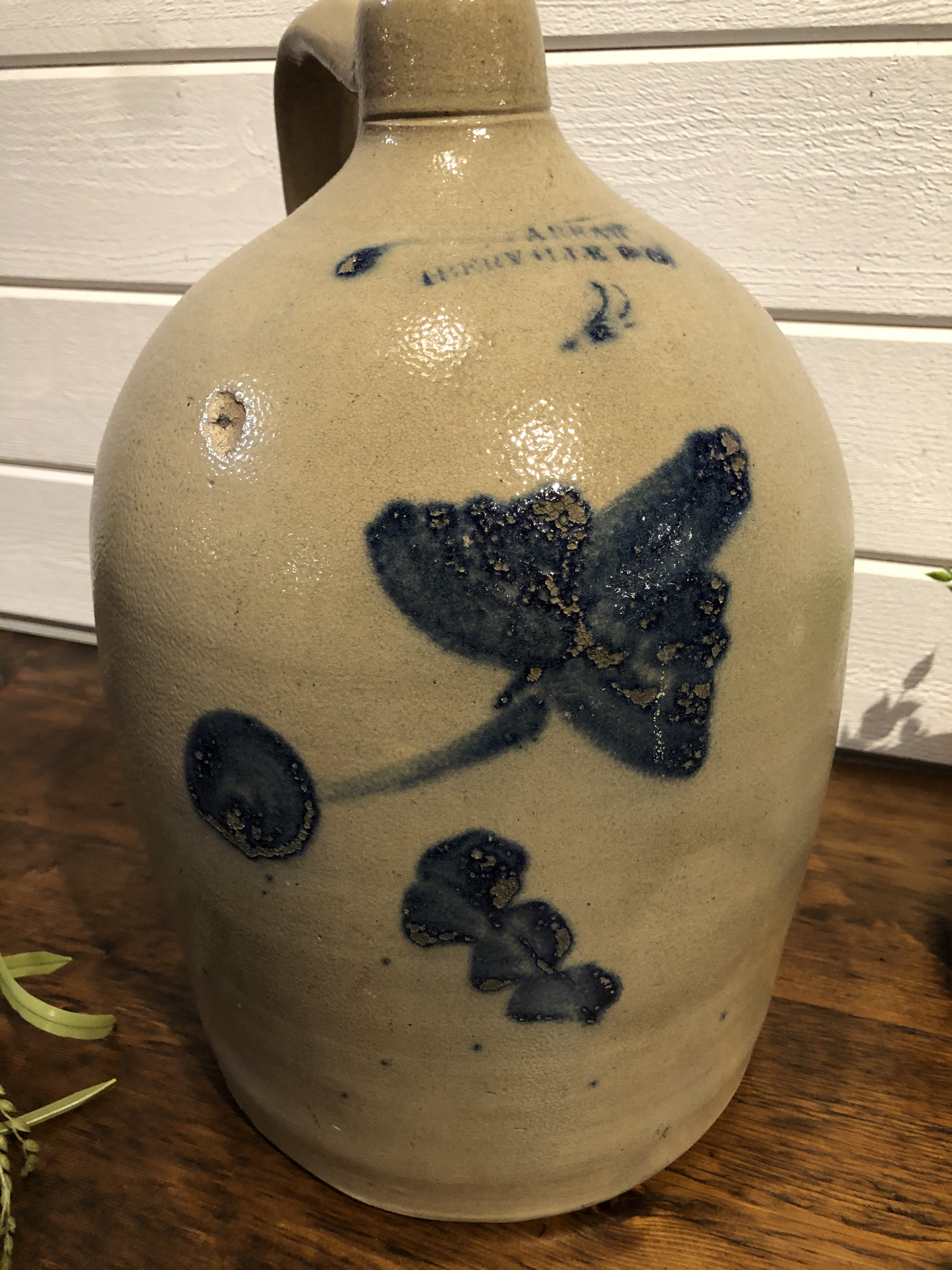 Cruche motif de fleur