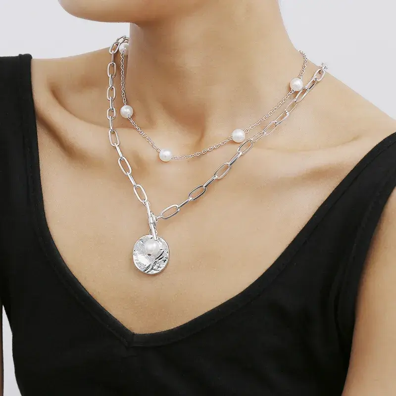 Thumbnail: Fashion Chain Pearl Necklace with Baroque Pearl Metal Charm