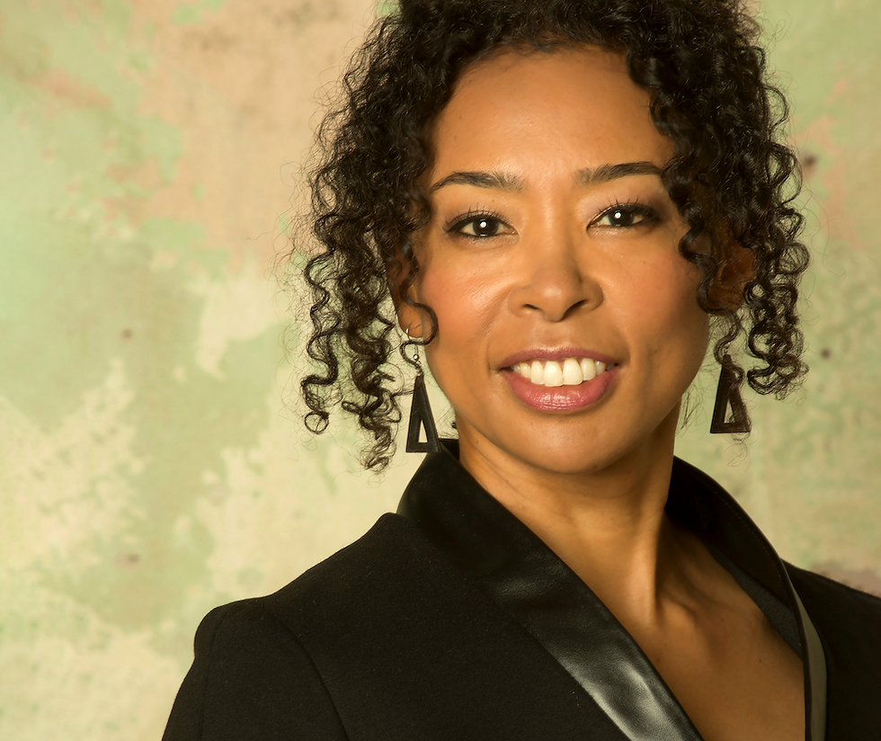 Nokuthula Ngwenyama Headshot 1