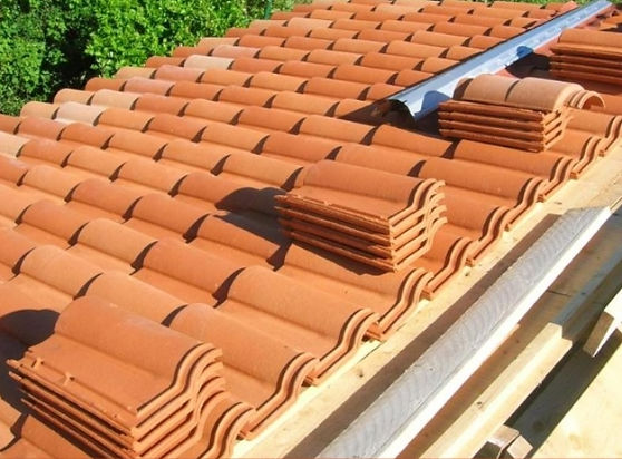Travaux de votre artisan couvreur zingueur agréé RGE du Vaucluse (84) à Cavaillon, Pertuis, Apt, Carpentras....