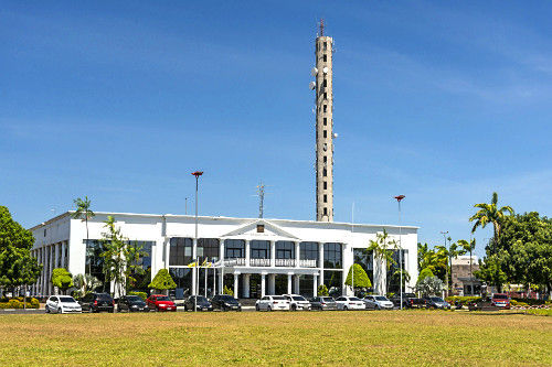 Fachada do Palácio Senador Hélio Campos.