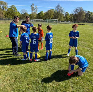 Erster Saisonsieg der U10 – Starke Teamleistung und Laufbereitschaft wird belohnt