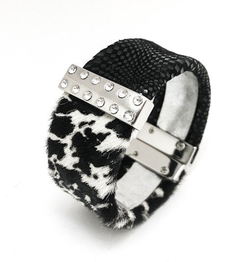 Thumbnail: Loop Swarovski Fur Bracelet - Black&White