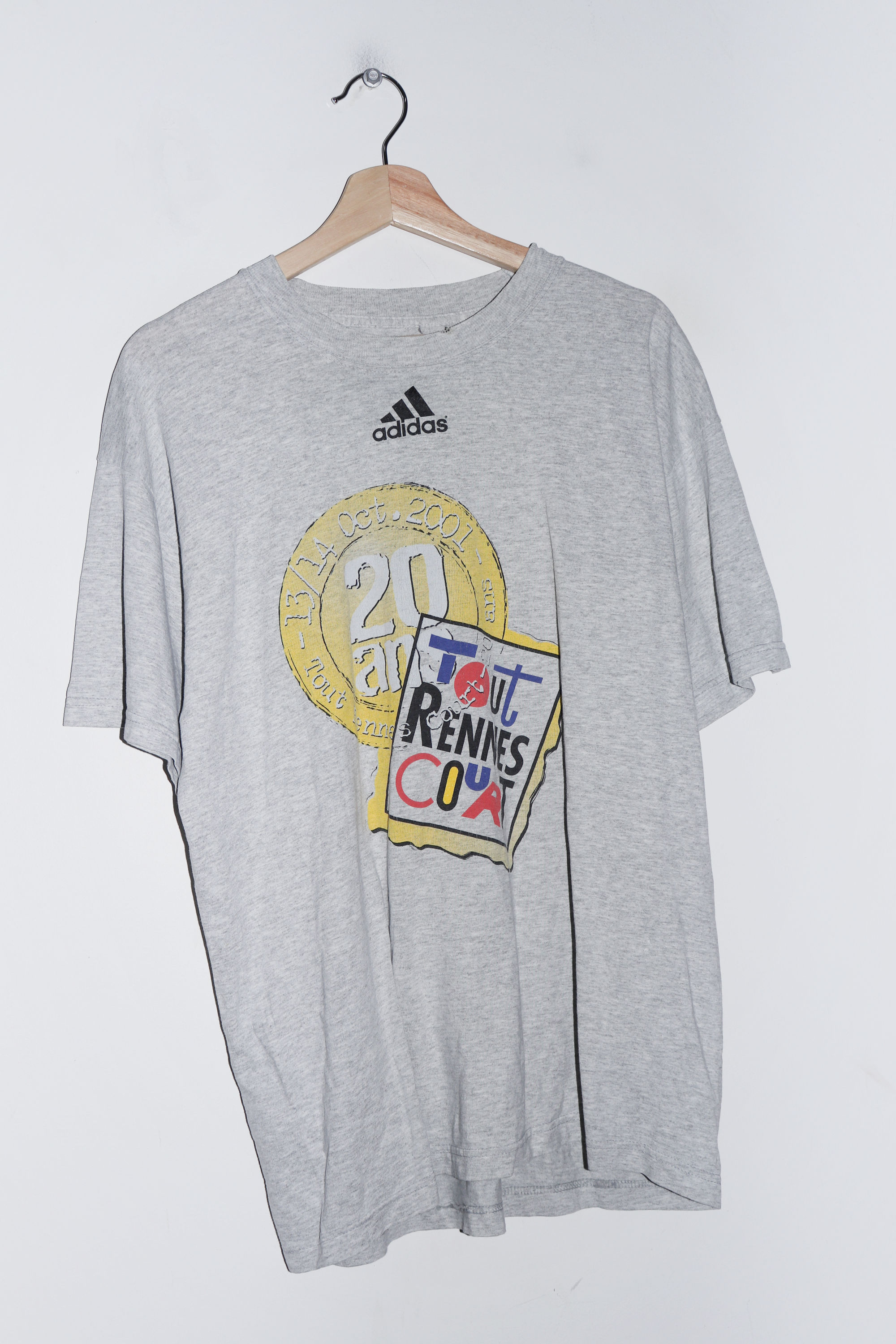 Vintage Adidas 2001 France Running Tour Graphic Tee (M-L)