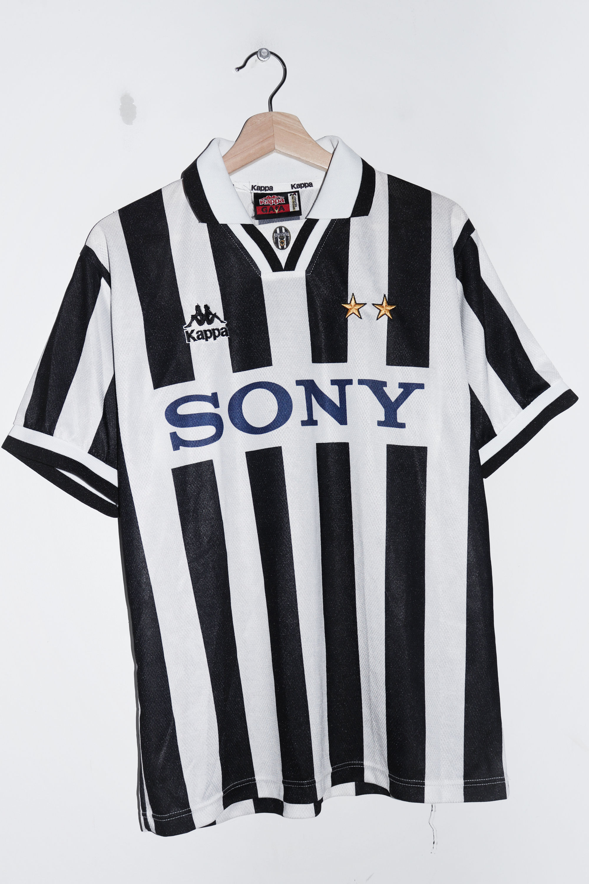 1996-97 Kappa Juventus Home Kit Jersey (Rare) (M)
