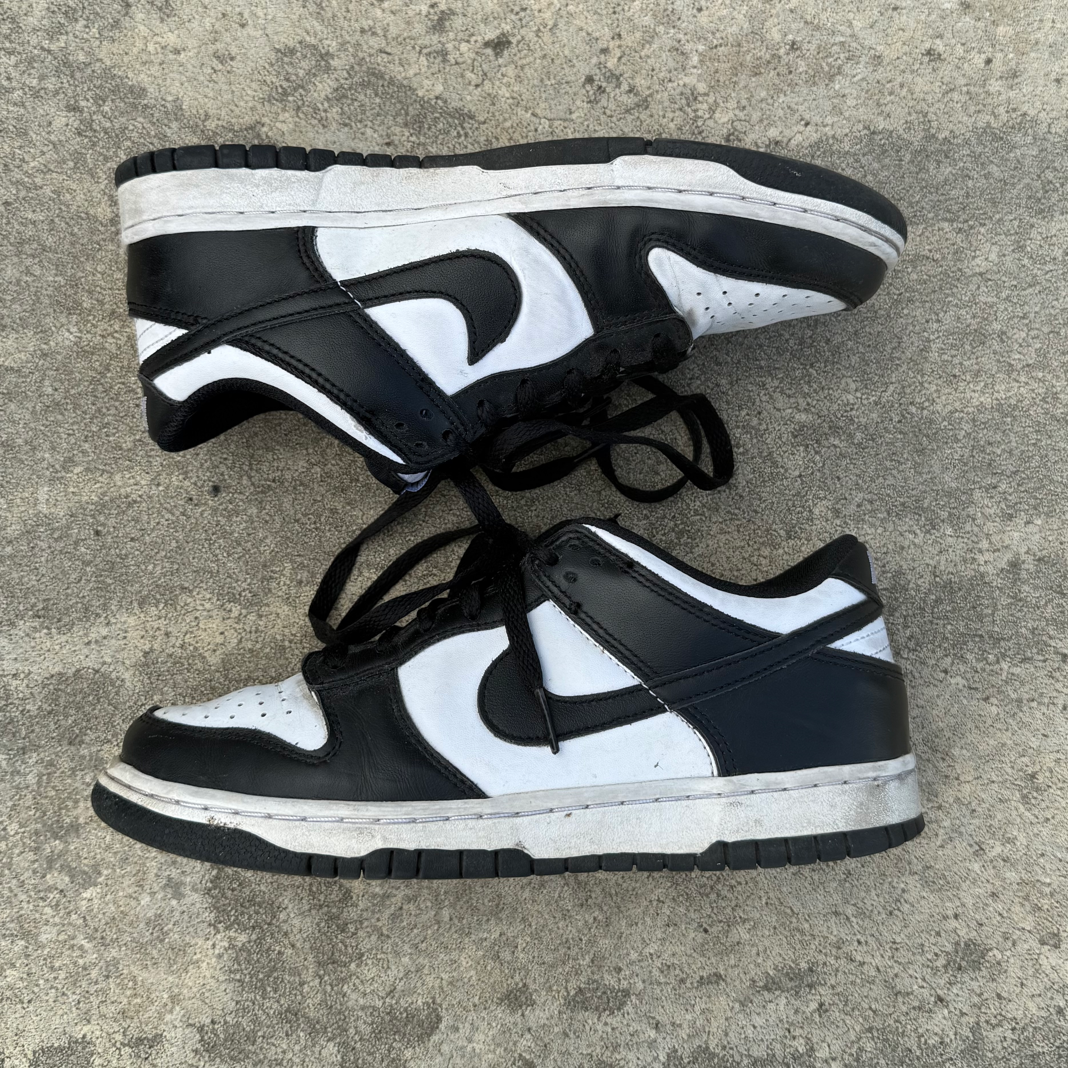 Nike Dunk Low Retro "Panda" Sneakers (2021) (US6)