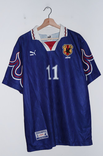 96年　日本代表　カズ　KAZU PUMA 当時　炎 96年 日本代表 カズ KAZU PUMA 当時 炎 - メルカリ