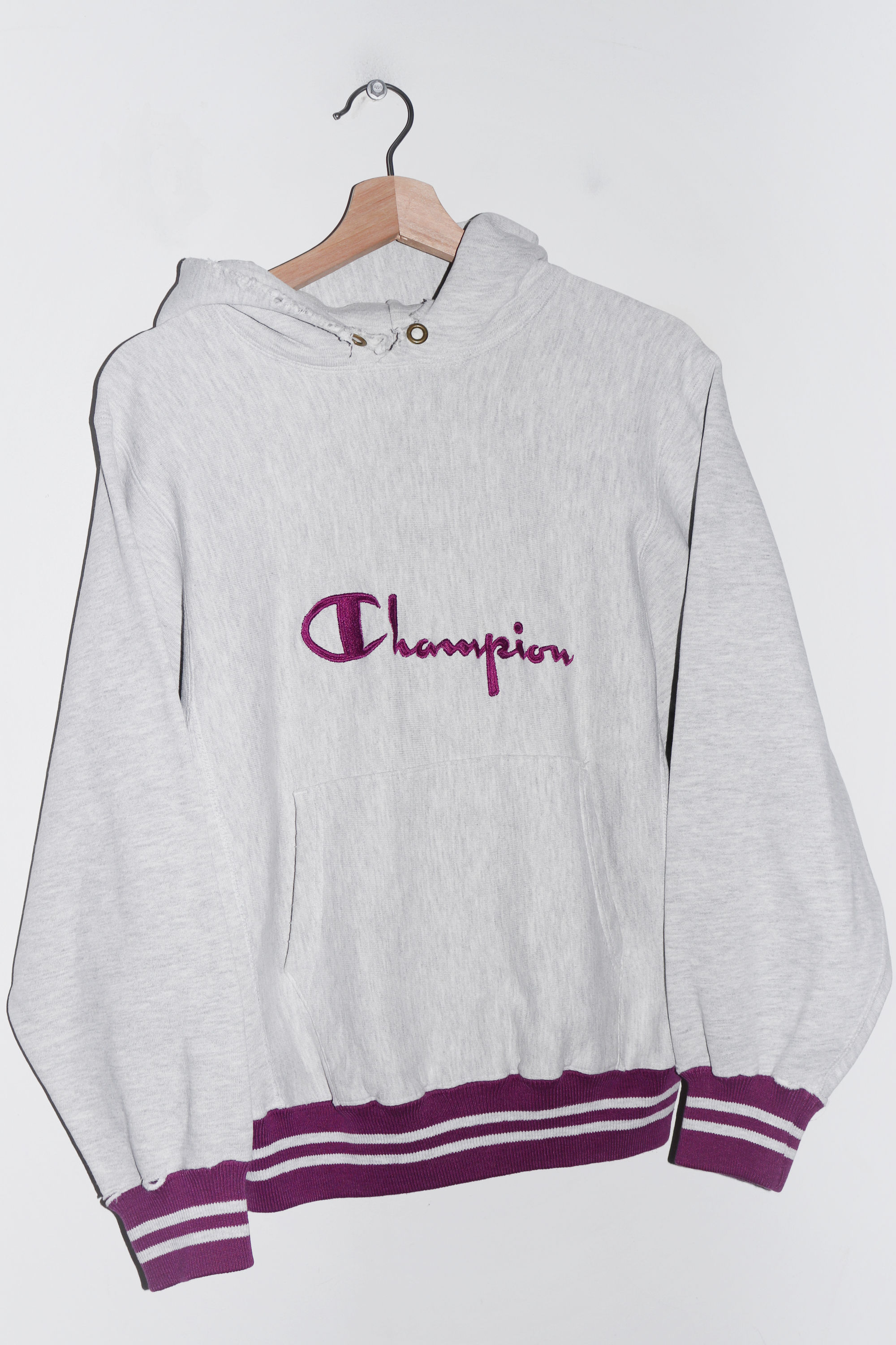 Vintage 90s USA Champion Reverse Weave Embroidered Spellout Hoodie (M)