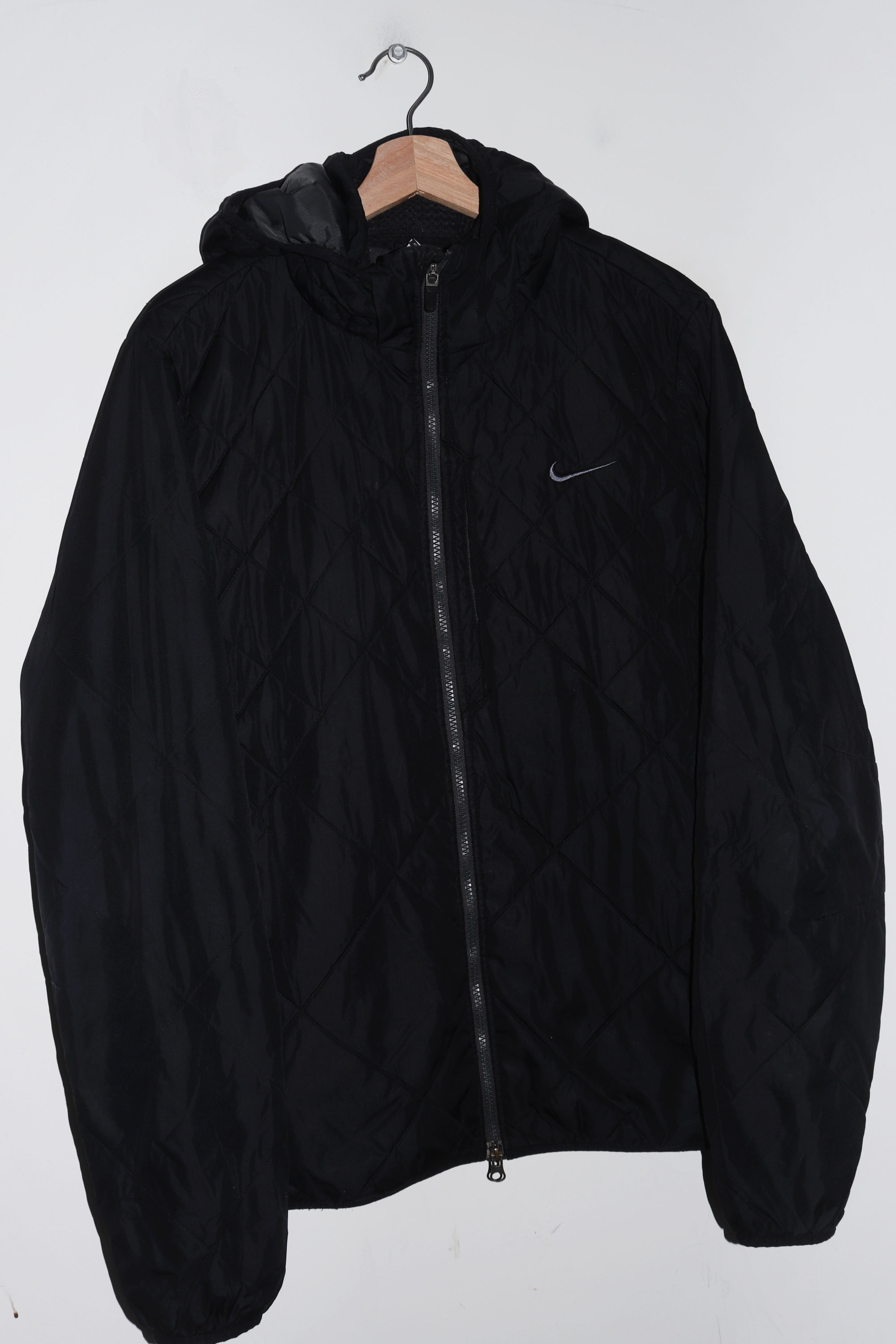 Nike Mini Swoosh Fleece Lined Thick Quilted Hooded Outerwear Jacket (M-L)