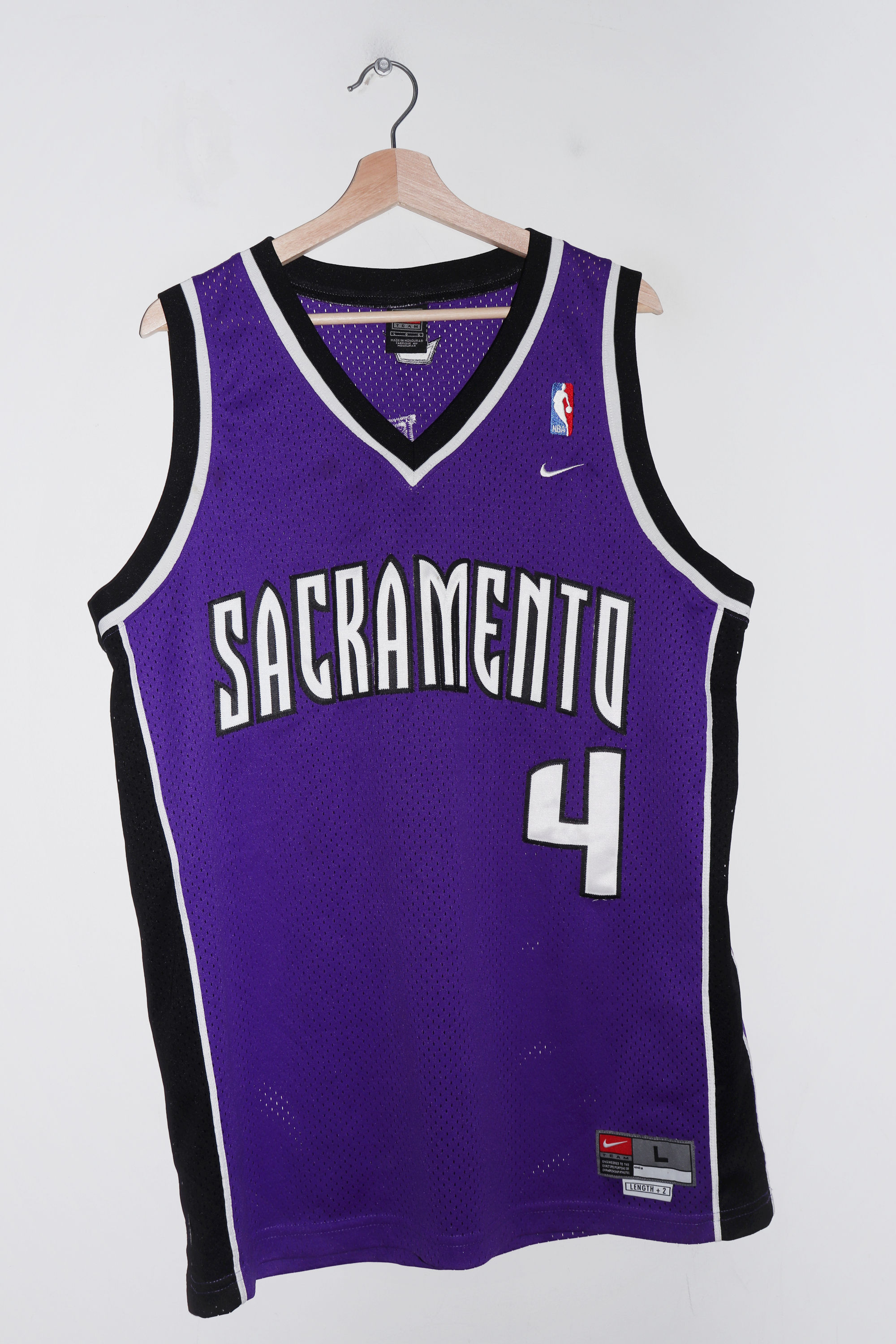 Vintage Nike NBA Sacramento Kings Basketball Jersey (Rare) (L-XL)