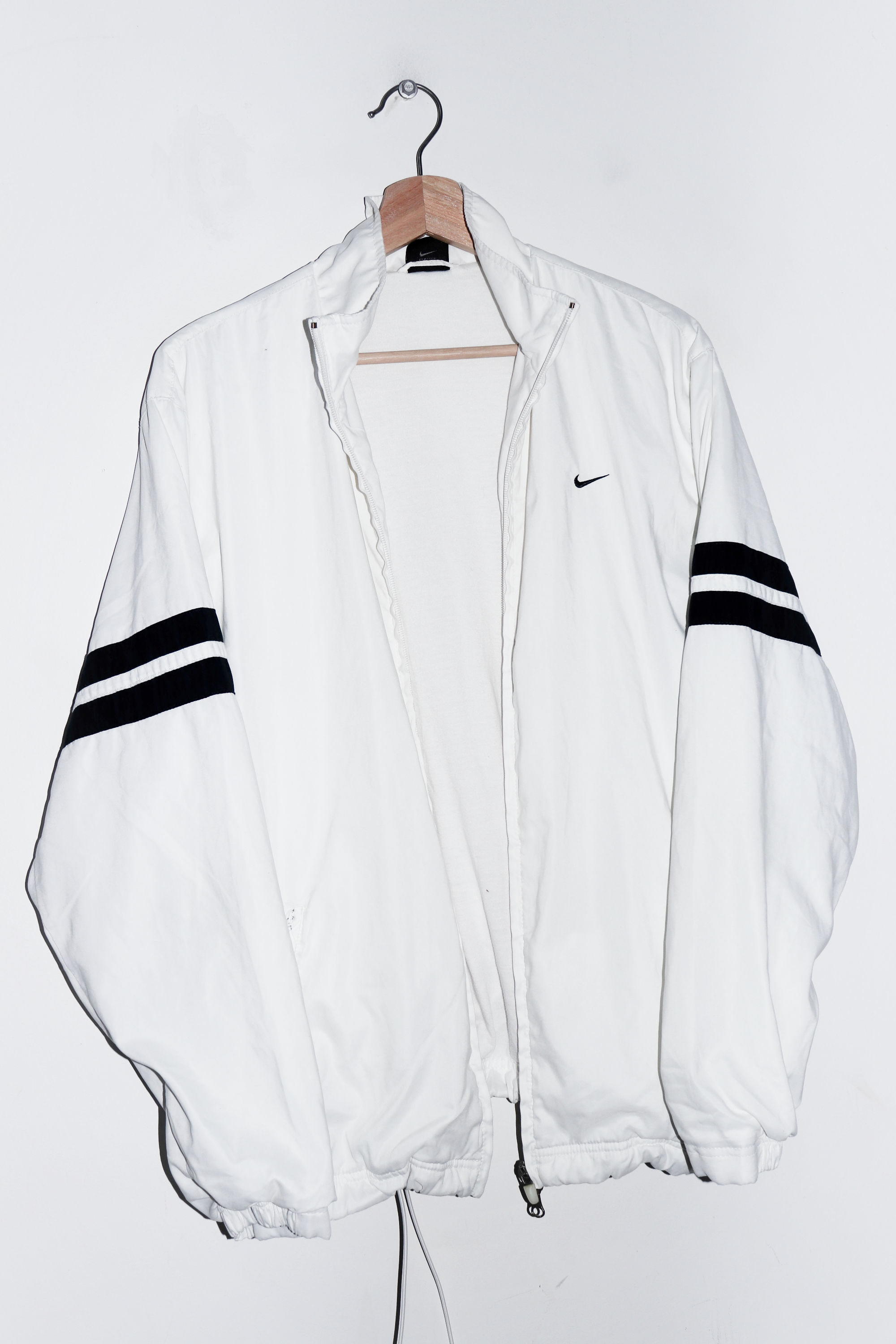 Vintage Nike Embroidered Mini Swoosh White Track Jacket (M)