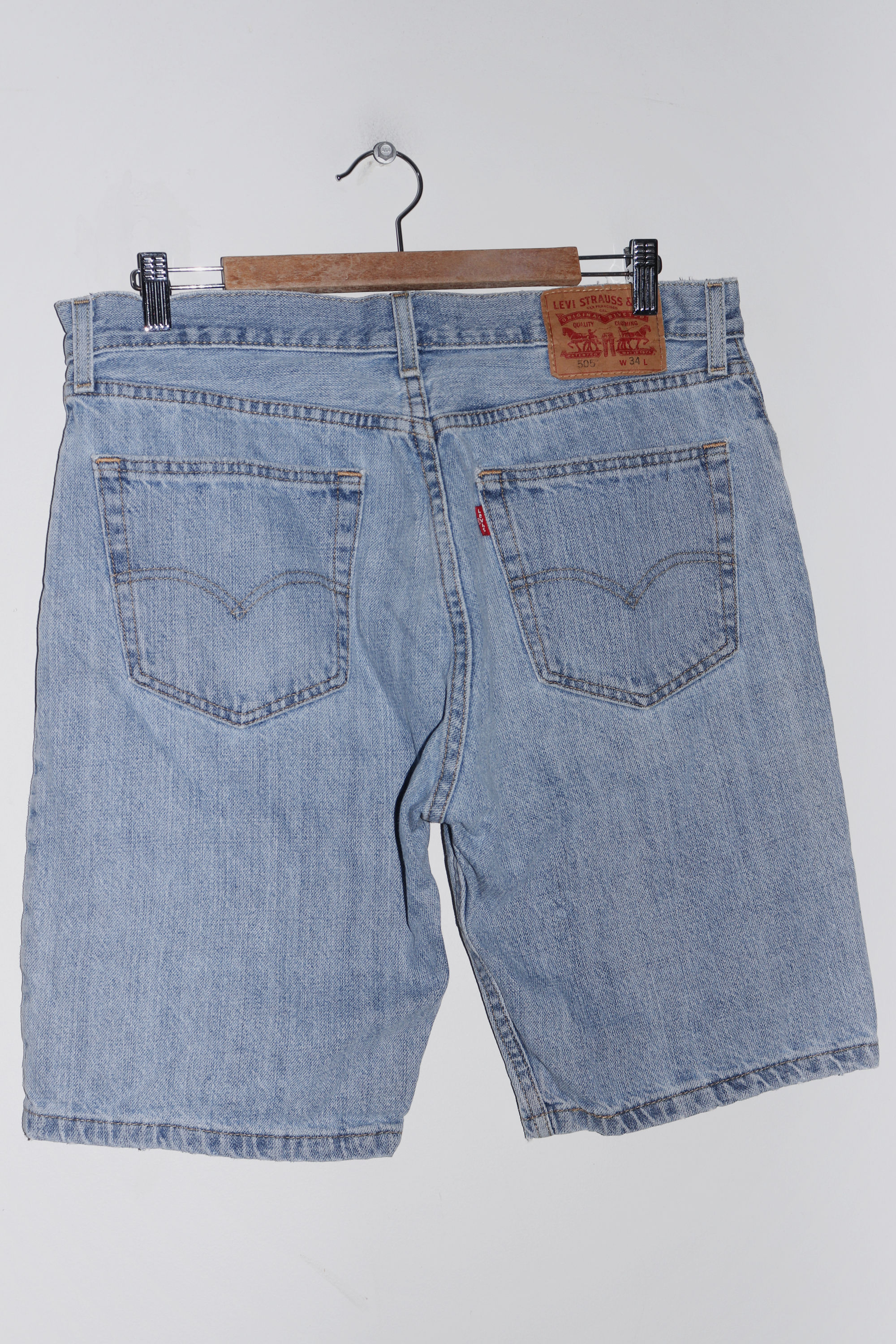 Old School 2000s Levi's 505 Denim Shorts (32-34)