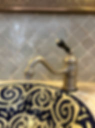 detail salle d'eau riad le consulat 